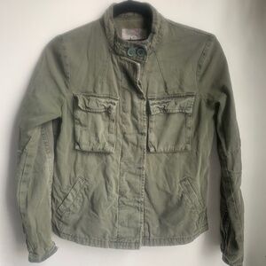 Ecote boxy army green jacket/coat, adjustable zipper sleeve
